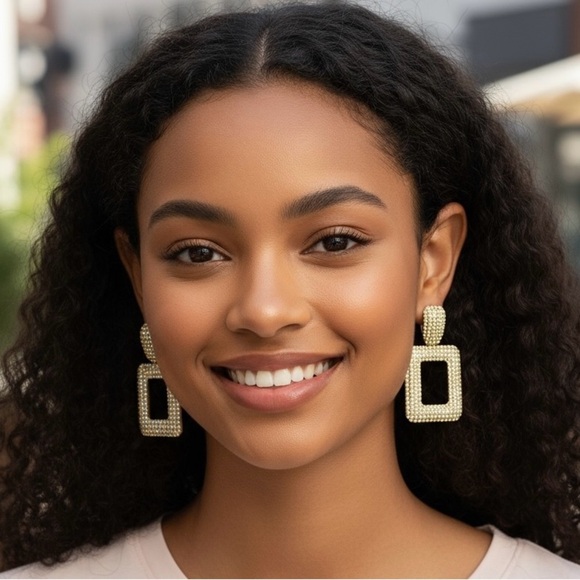 REBECCA MINKOFF XL Silver Crystal Rectangle Drop Earrings - Picture 1 of 6